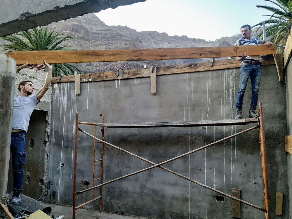 Levantamiento y mantenimiento de paredones